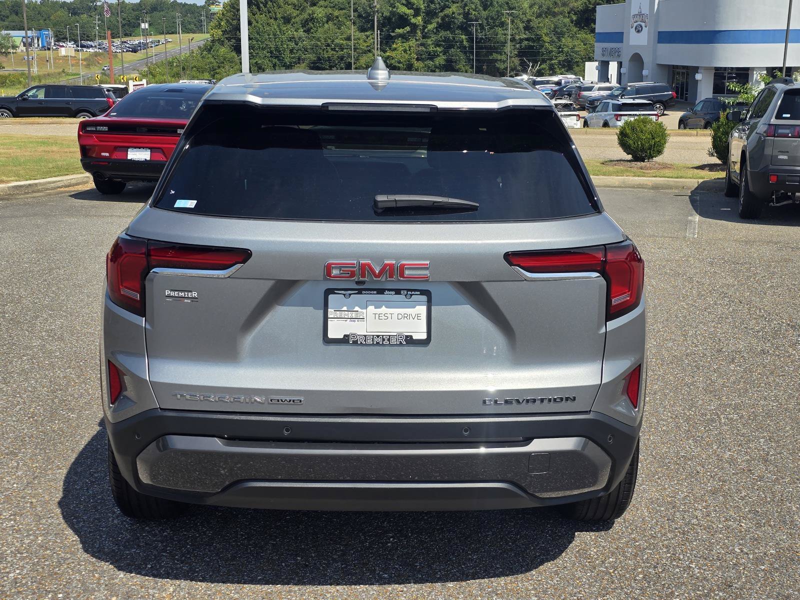 2025 GMC Terrain Elevation - Photo 7