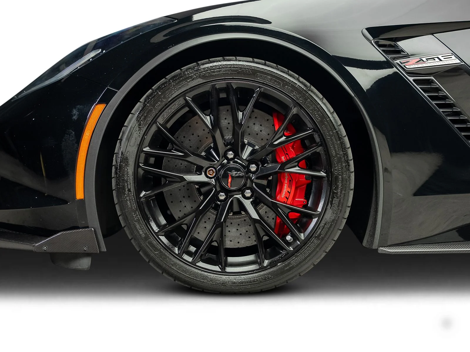 Used 2016 Black Chevrolet Z06 image 26