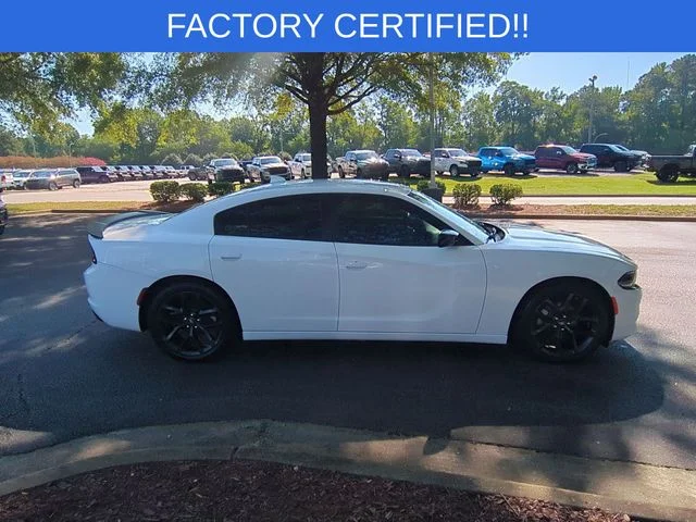 Used 2023 White Dodge SXT image 6