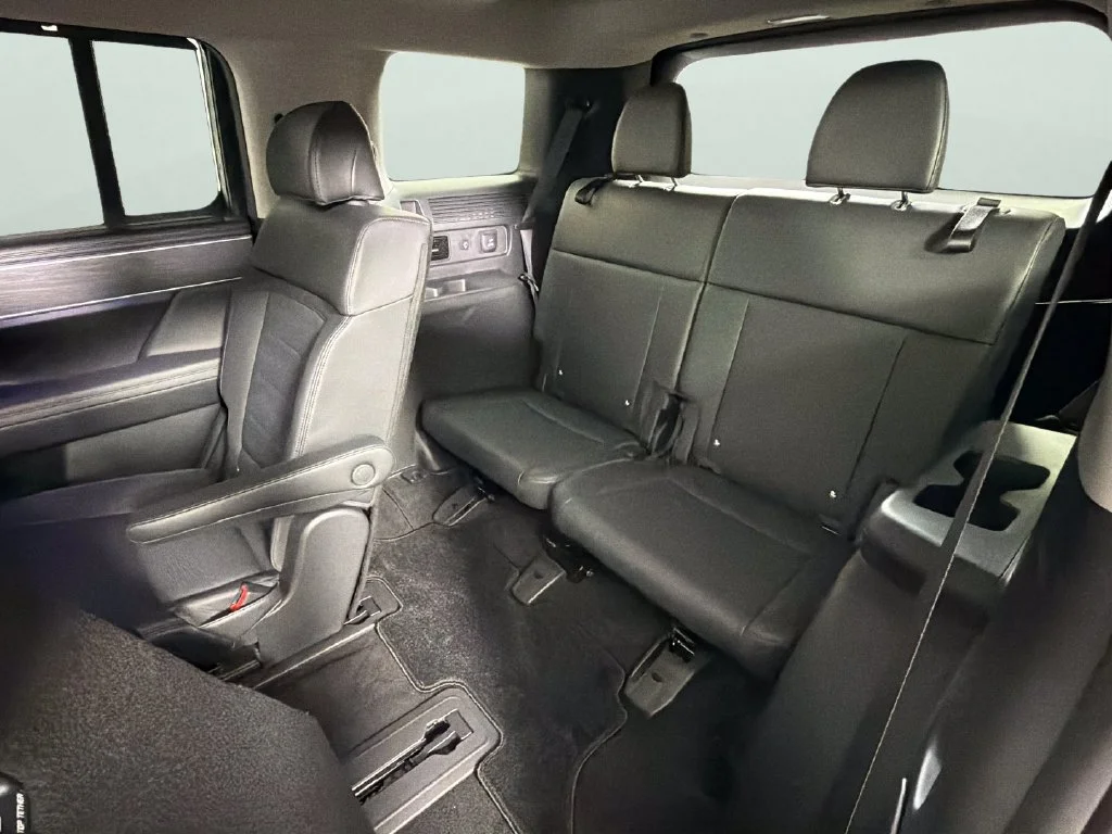 Used 2026 White Hyundai Limited image 29