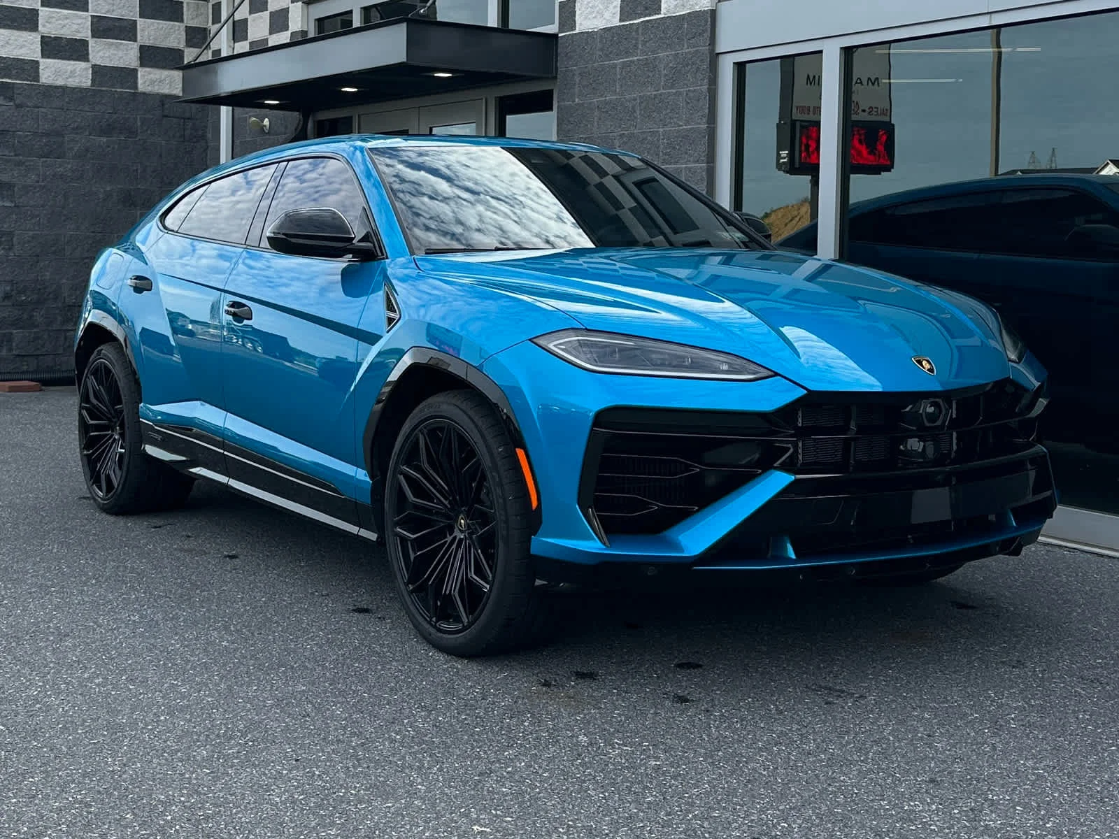 2025 Lamborghini Urus