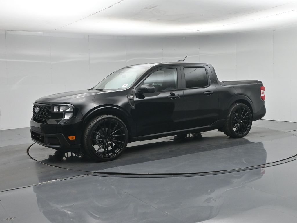 New 2026 Shadow Black Ford XLT image 25