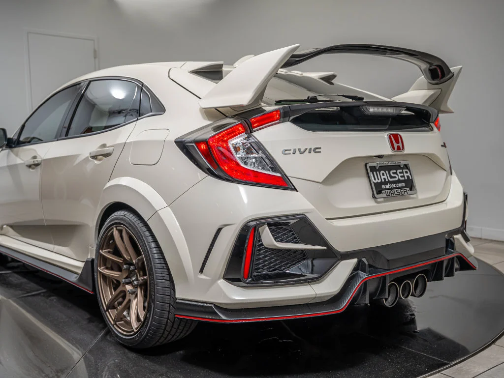 Used 2021 White Honda Touring image 21