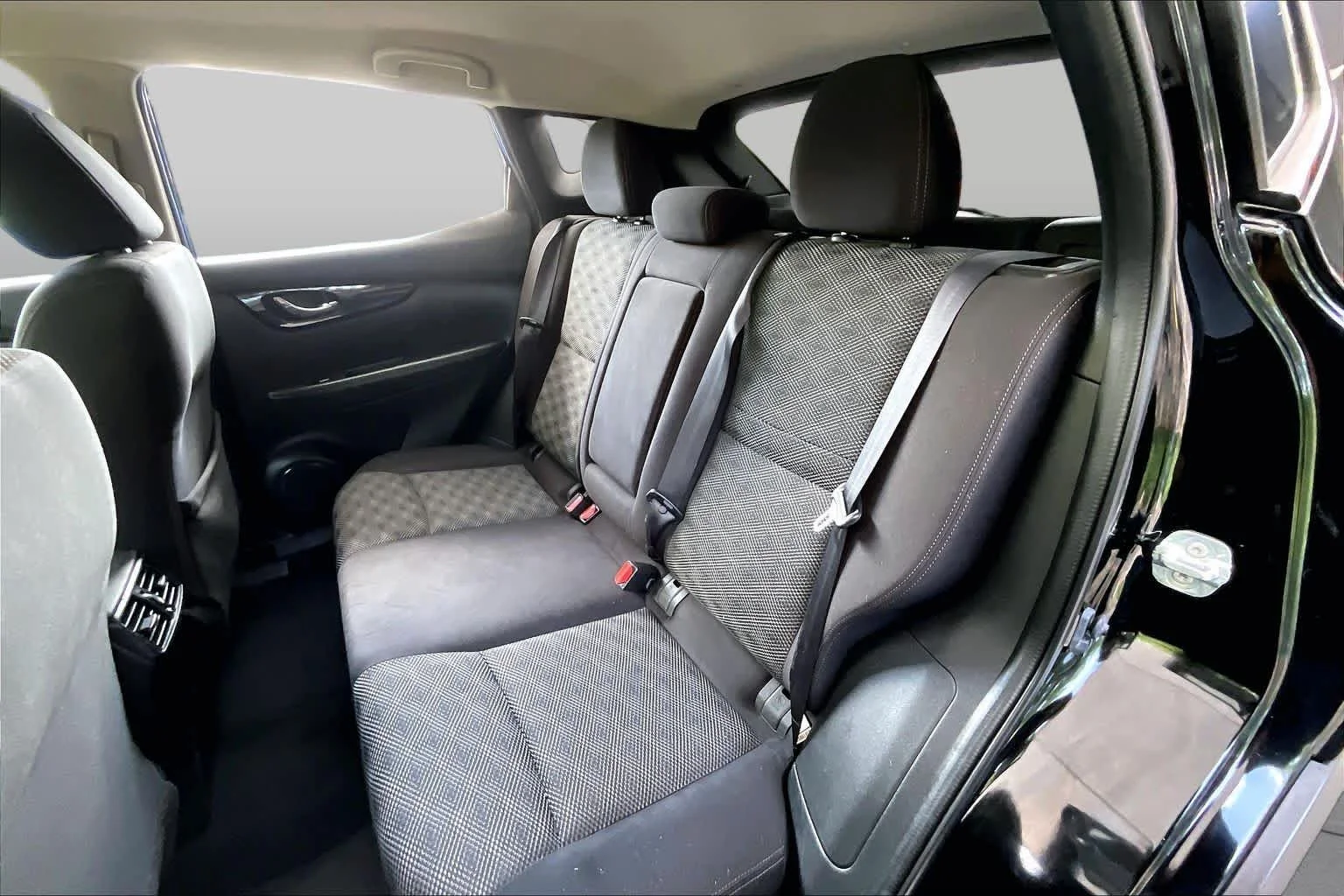 Used 2017 Magnetic Black Nissan SV image 20