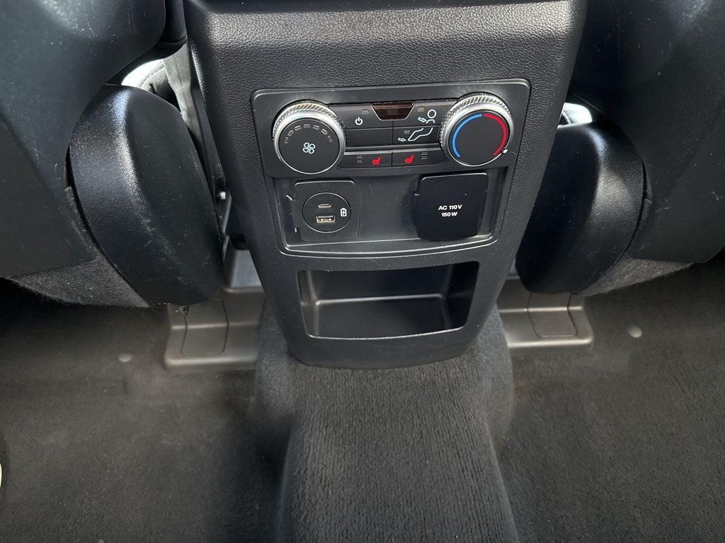 Used 2020 Silver Ford Limited image 29