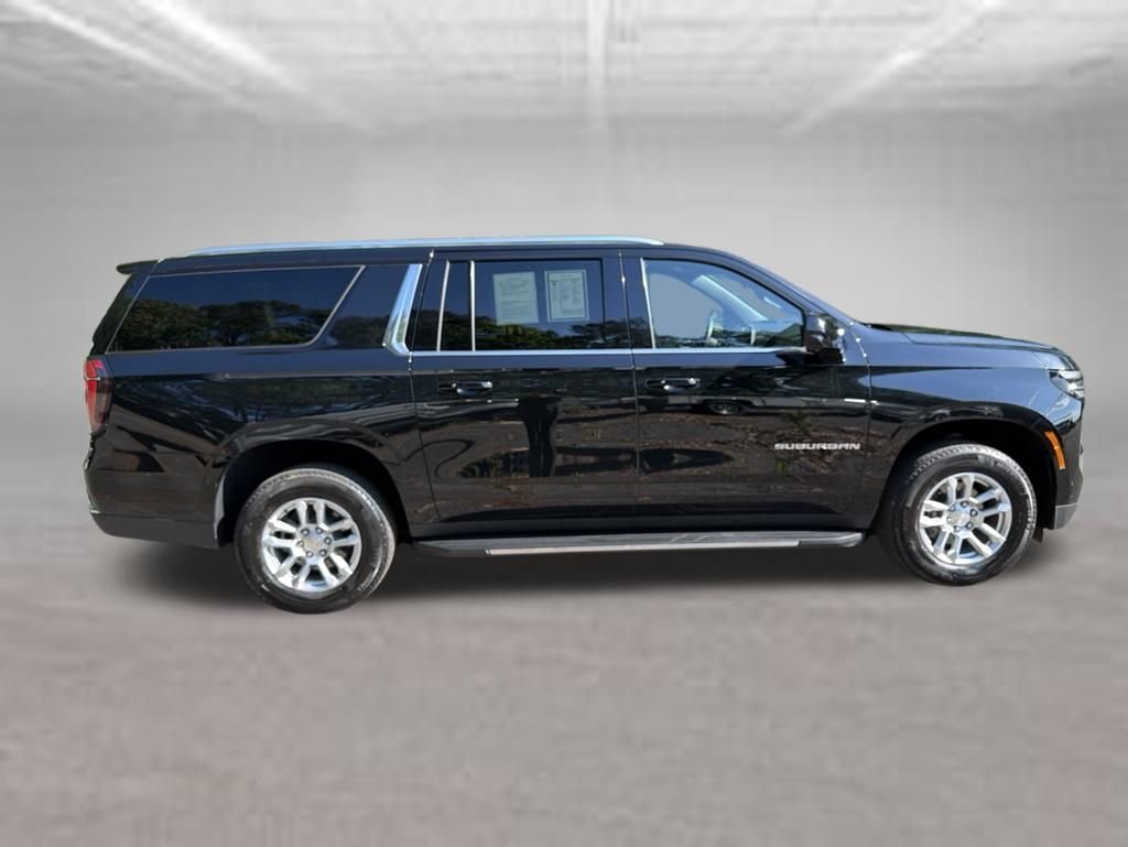 Used 2025 Black Chevrolet LT image 6