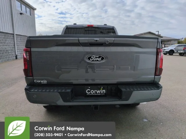 New 2026 Carbonized Gray Metallic Ford XLT image 4