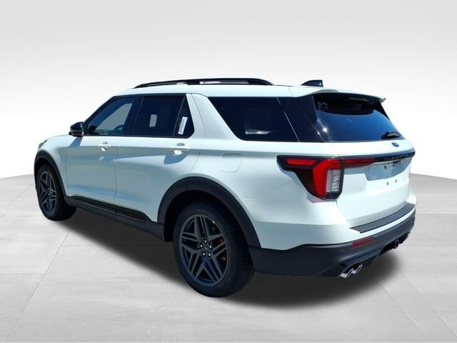 New 2026 Star White Metallic Tri-Coat Ford ST image 7