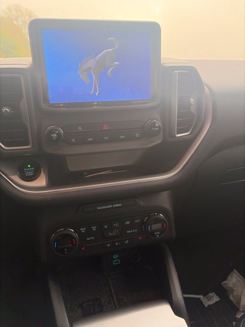 Used 2021 Blue Metallic Ford Outer Banks image 17
