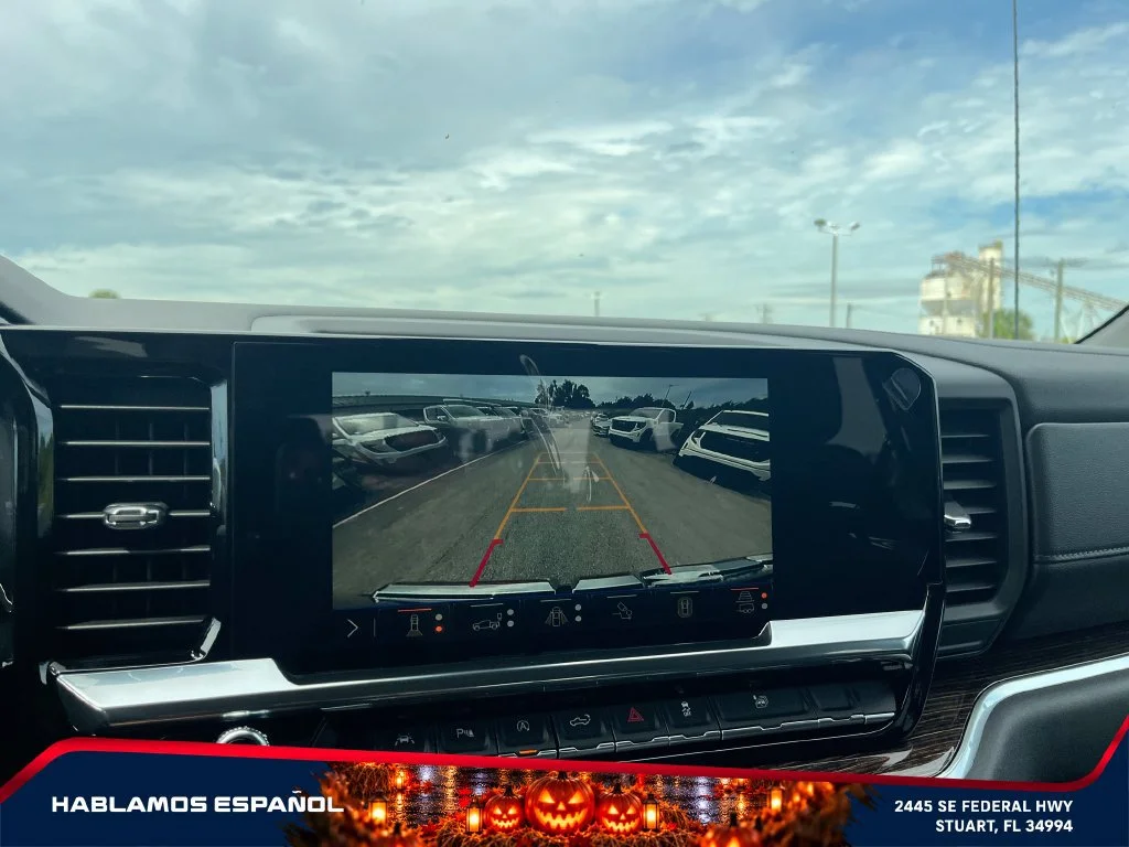 New 2026 Sterling Metallic GMC Elevation image 31