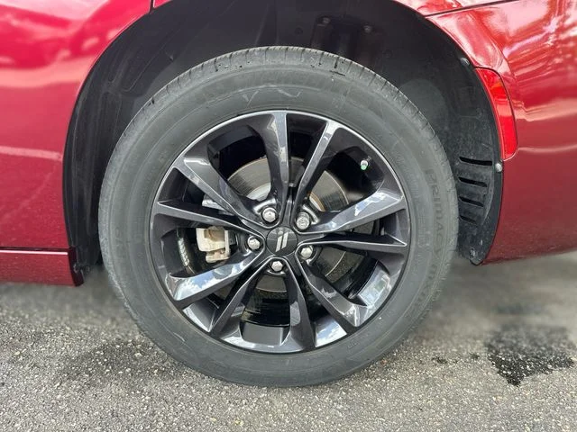 Used 2023 Red Dodge SXT image 10