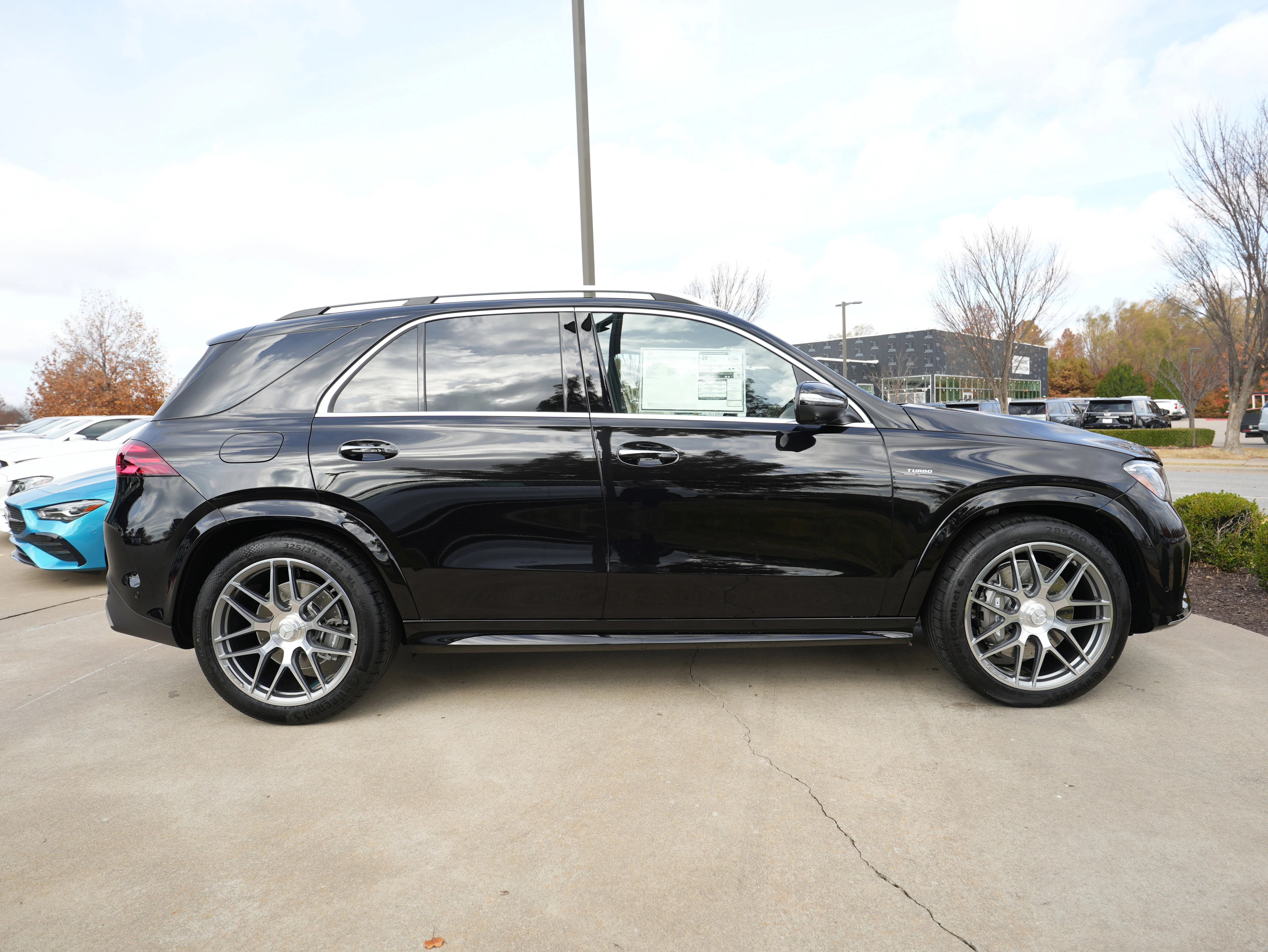 New 2026 OBSIDIAN BLACK Mercedes-Benz AMG® GLE 53 image 9