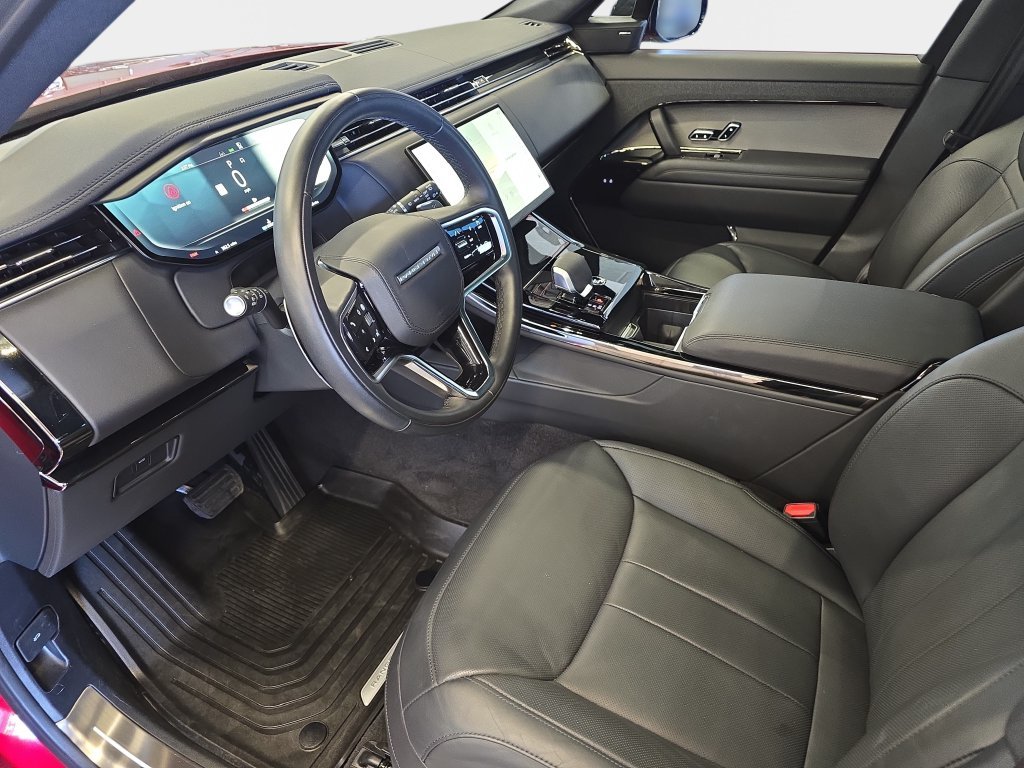 Used 2025 Red Land Rover SE image 19