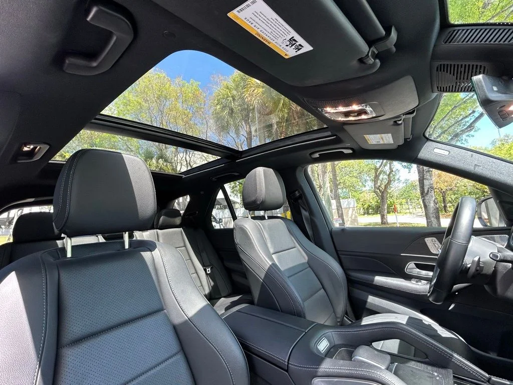 Used 2022 White Mercedes-Benz GLE 350 image 46