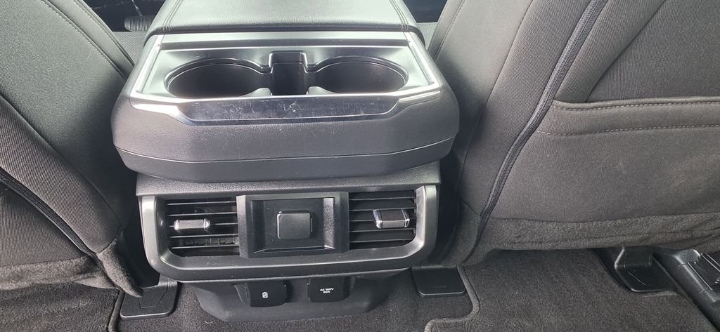 Used 2023 Avalanche Ford XLT image 30