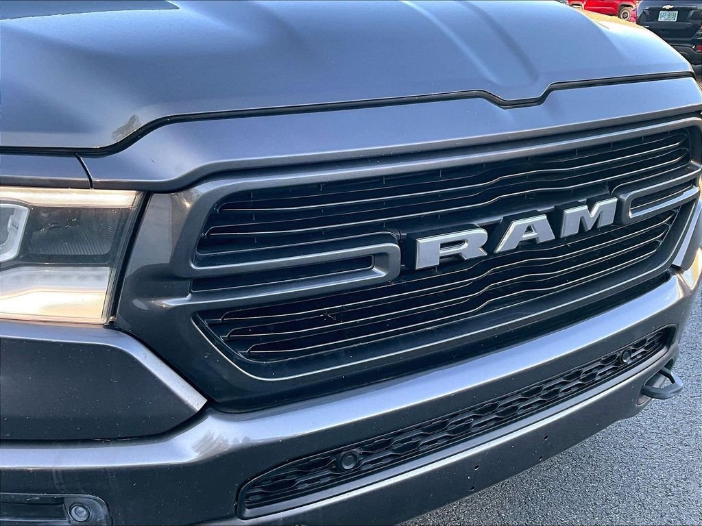 Used 2019 Granite Crystal Metallic Clearcoat Ram Big Horn/Lone Star image 31