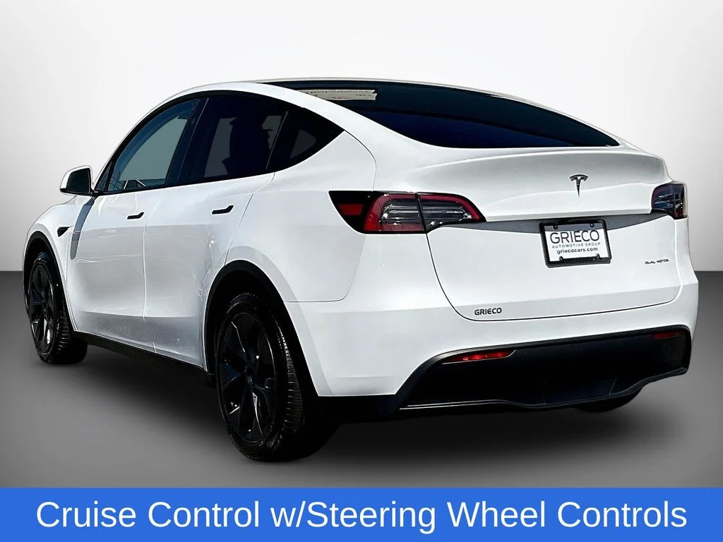 Used 2024 White Tesla Long Range image 5