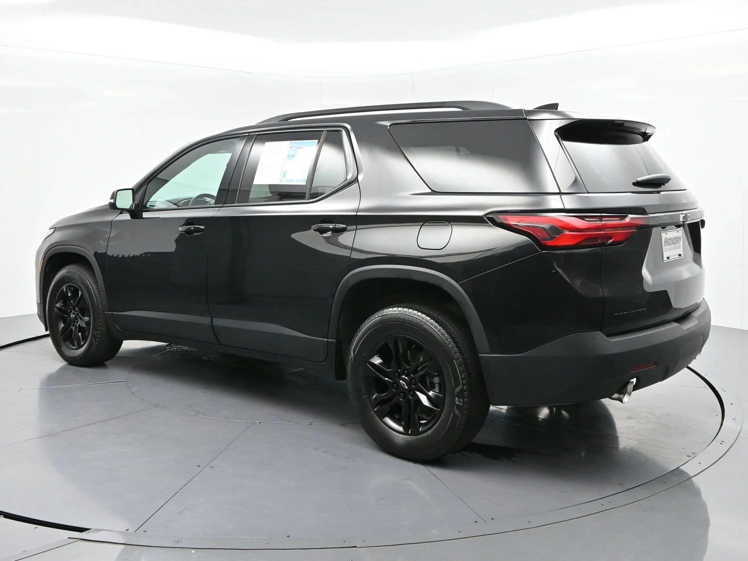 Used 2023 Mosaic Black Metallic Chevrolet LT Cloth image 5