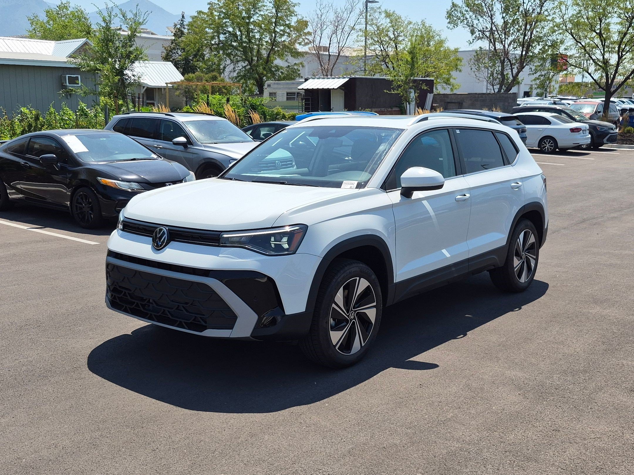 New 2026 Pure White Volkswagen SE image 8