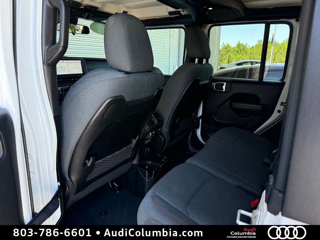 Used 2024 White Jeep Rubicon image 23