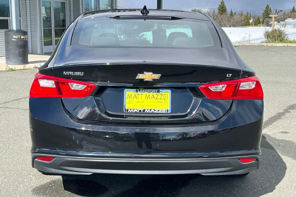 Used 2023 Black Chevrolet LT image 10