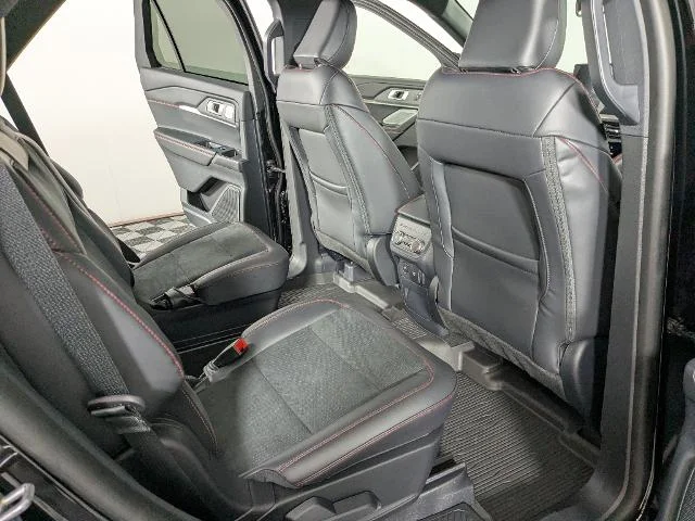 New 2026 Agate Black Metallic Ford ST image 21