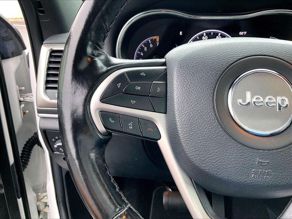 Used 2020 Bright White Clearcoat Jeep Limited image 23