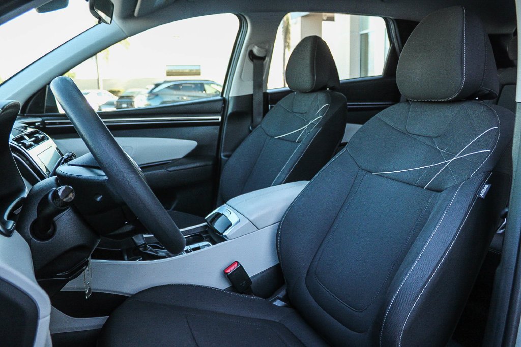 Certified Used 2024 Silver Hyundai SE image 18