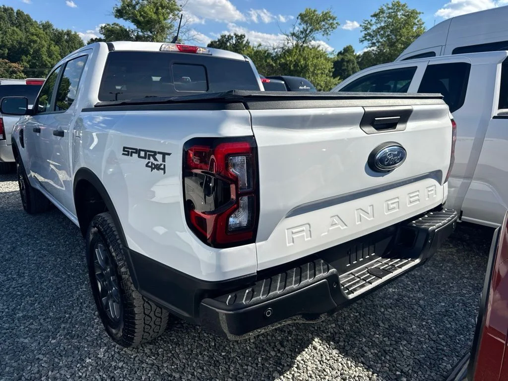 Used 2025 White Ford XLT image 4