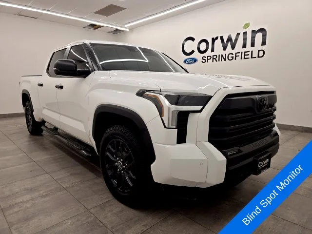 Used 2024 Ice Toyota SR5 image 6