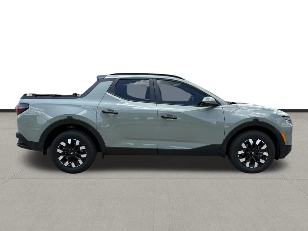 Used 2025 Sage Gray Hyundai SEL image 4