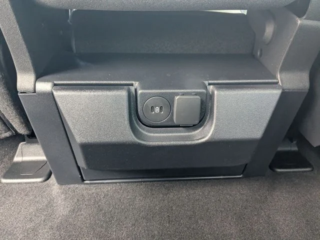 New 2026 Carbonized Gray Metallic Ford F-350® XLT image 16