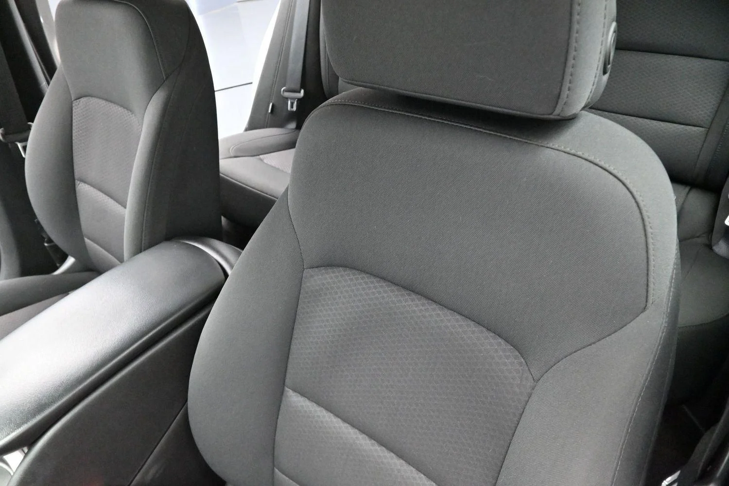 Used 2018 SILVER ICE METALLIC Chevrolet LS image 14