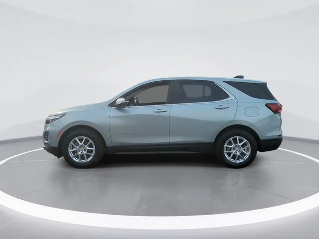 Used 2022 Blue Chevrolet LT image 5