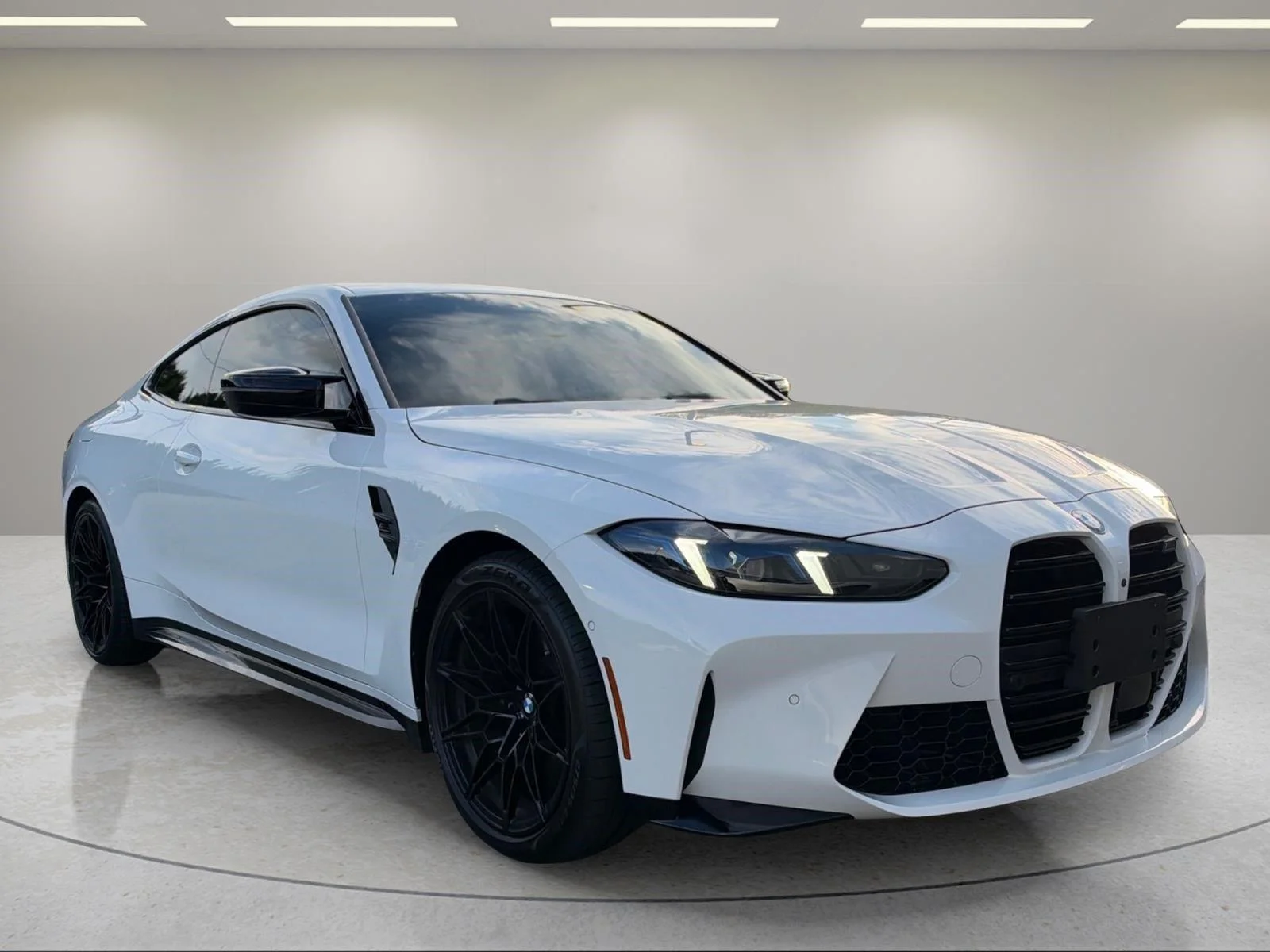 Used 2027  BMW Competition xDrive image 9