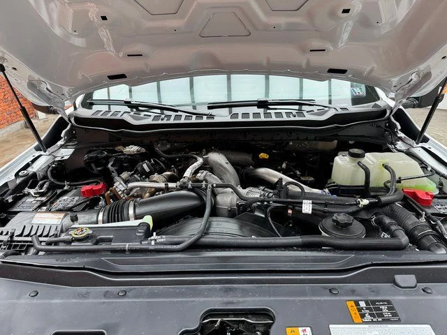 2025 Ford F-550 Super Duty Chassis Cab XL - Photo 24