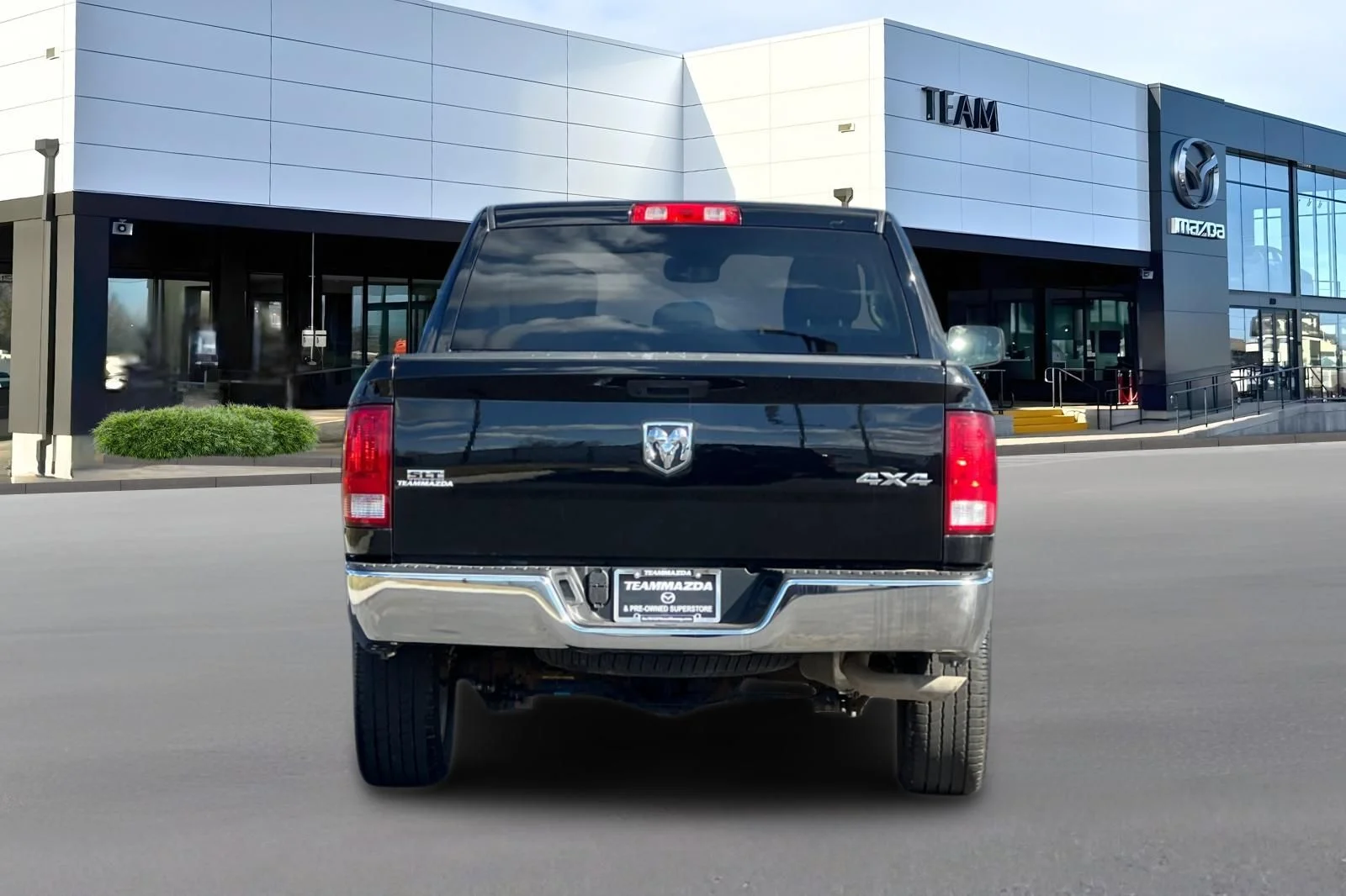 Used 2022 Black Ram SLT image 5
