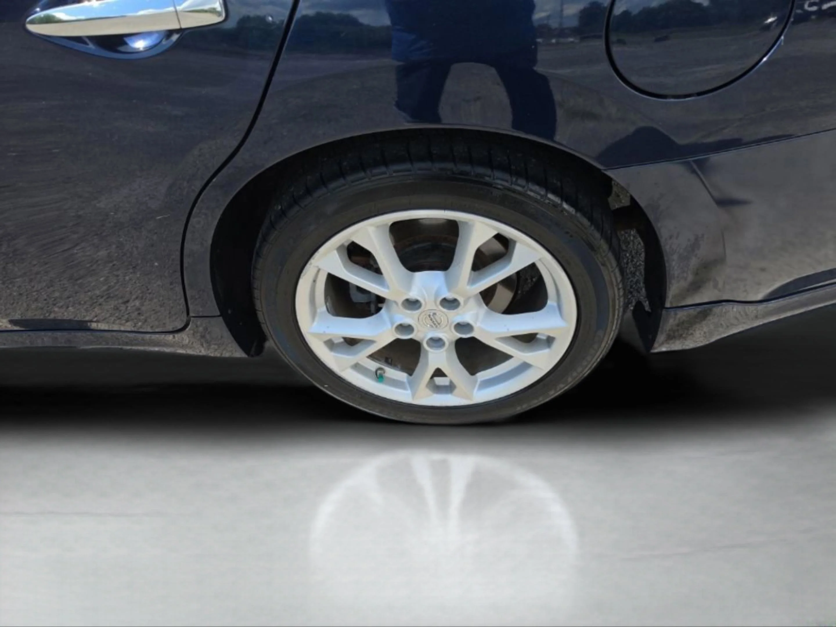 Used 2013 Blue Nissan 3.5 SV image 31