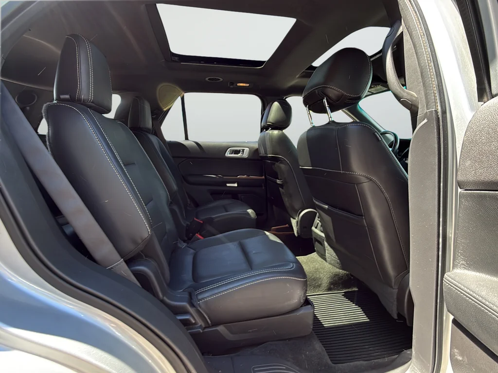 Used 2014 Silver Ford Sport image 10