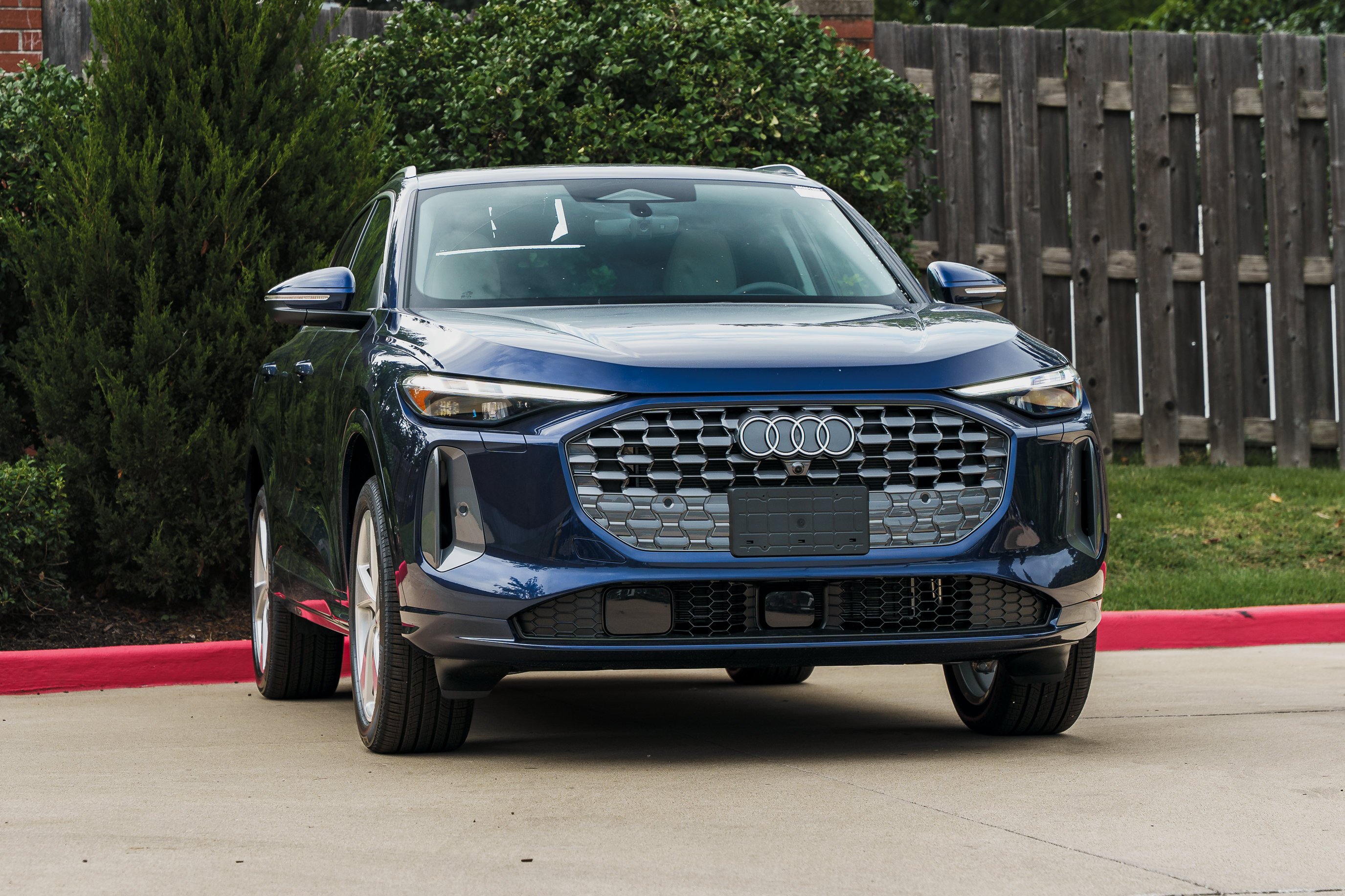New 2026 NAVARRA BLUE Audi Premium Plus image 1