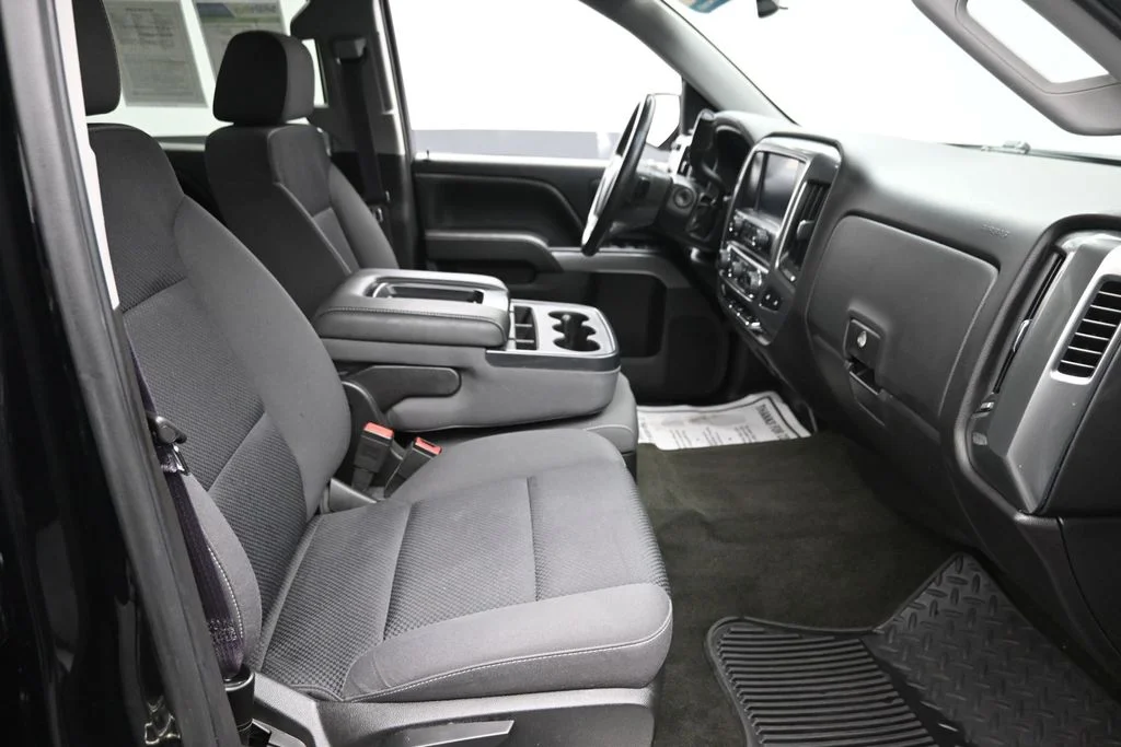 Certified Used 2016 Black Chevrolet LT image 9