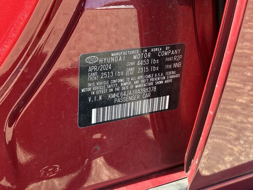Used 2024 Red Hyundai SEL image 10