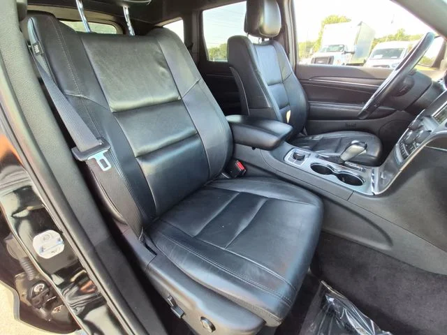 Used 2018 Black Jeep Limited image 34