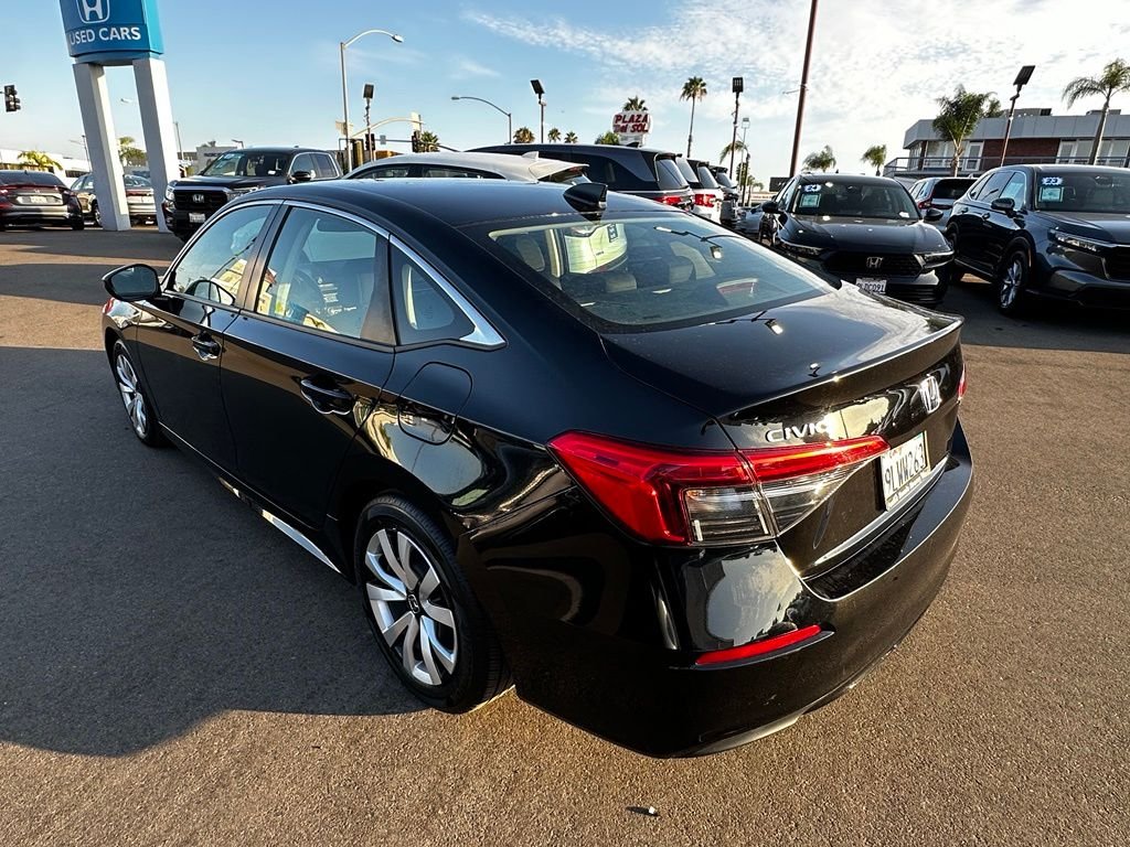 Used 2024  Honda LX image 7