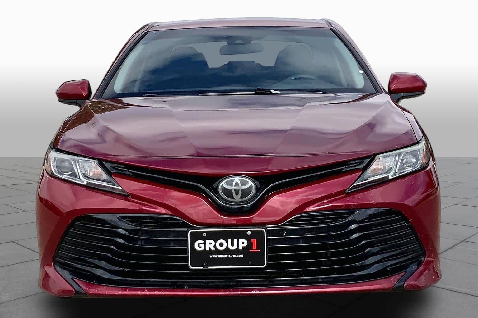 Certified Used 2020 Ruby Flare Pearl Toyota LE image 4