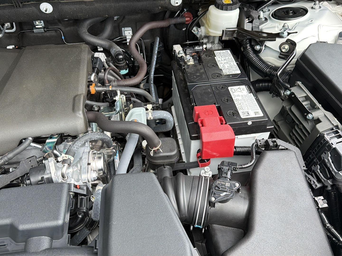 Used 2024 Ice Cap Toyota XLE image 37
