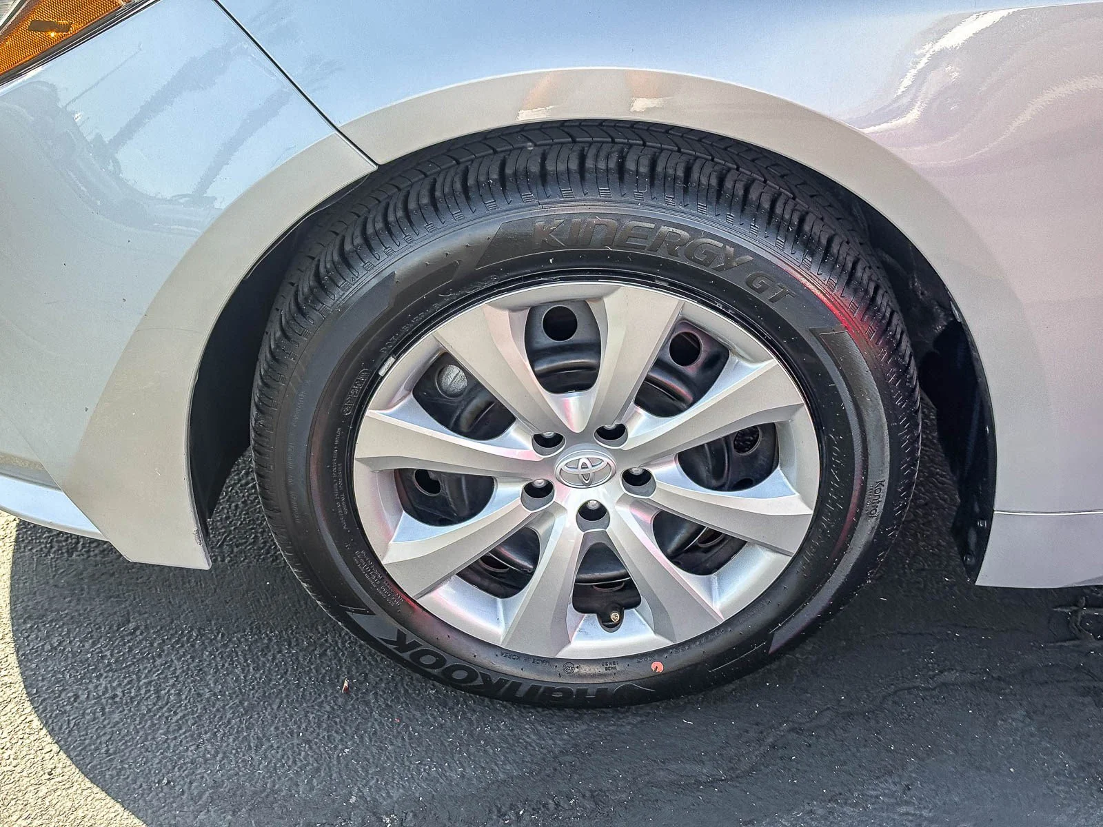 Certified Used 2024 Classic Silver Metallic Toyota LE image 10