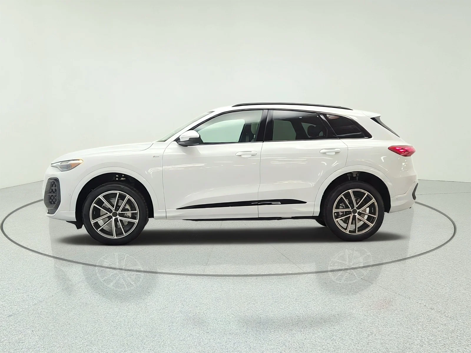New 2026 Glacier White Metallic Audi Premium Plus 2.0 TFSI quattro image 8