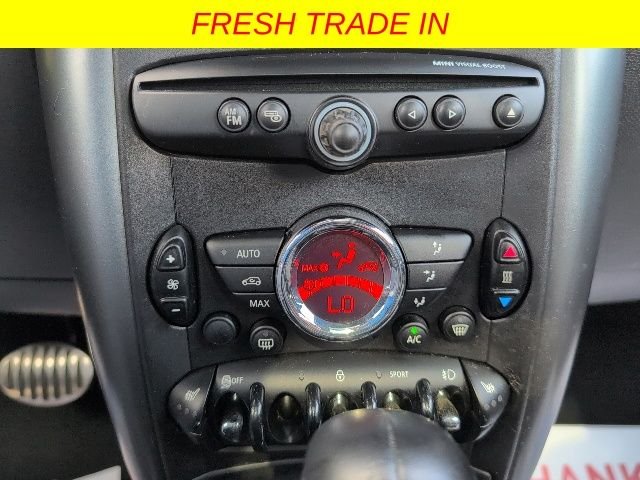 Used 2016 Blue MINI Base image 26