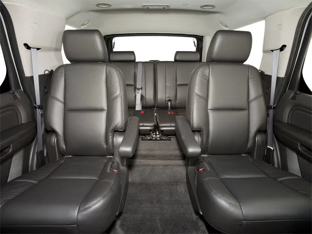 Used 2013 Mocha Steel Metallic Cadillac Premium image 17